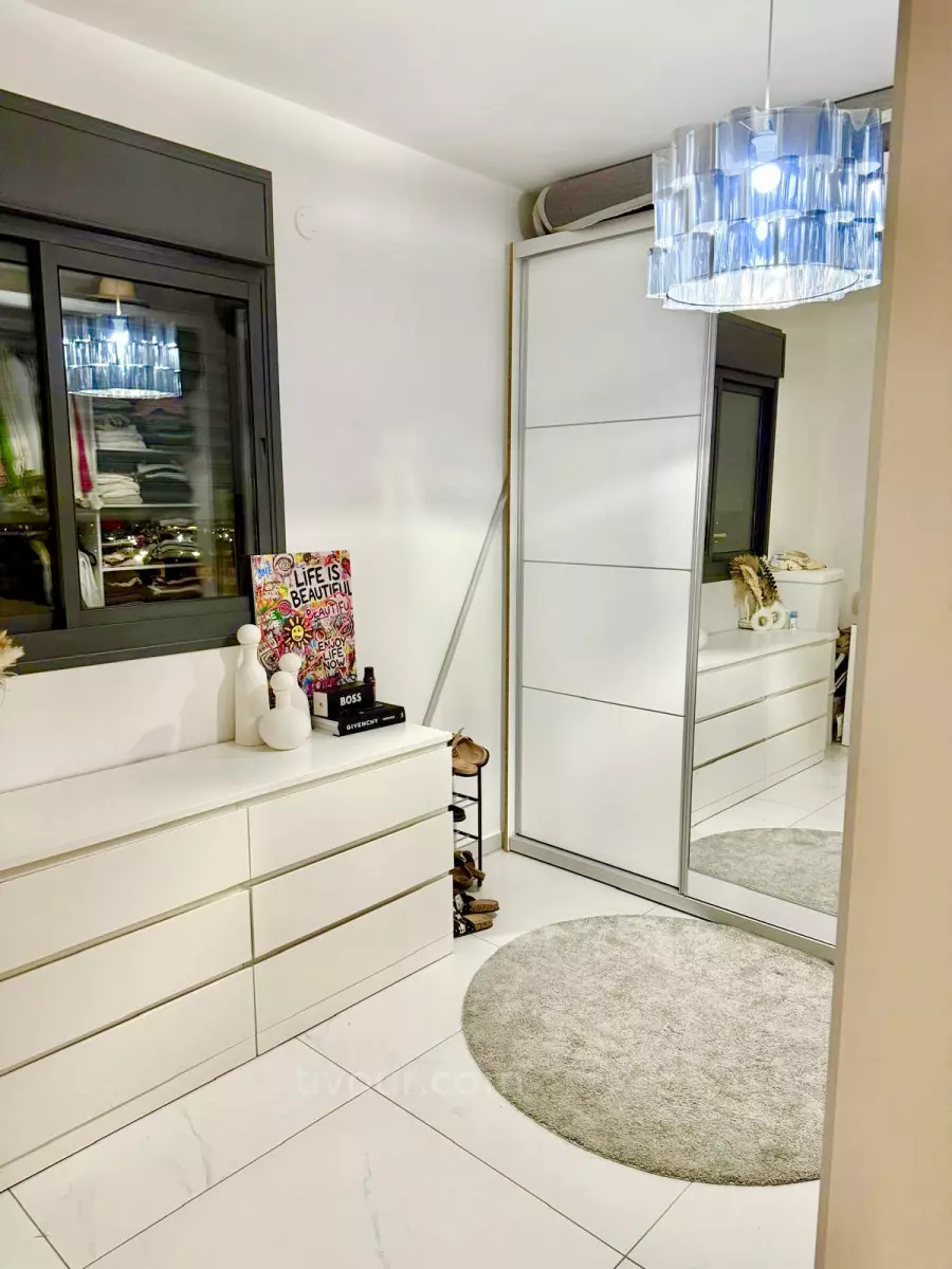 Departamento 4 habitaciones Ashdod Het 210-IBL-2110