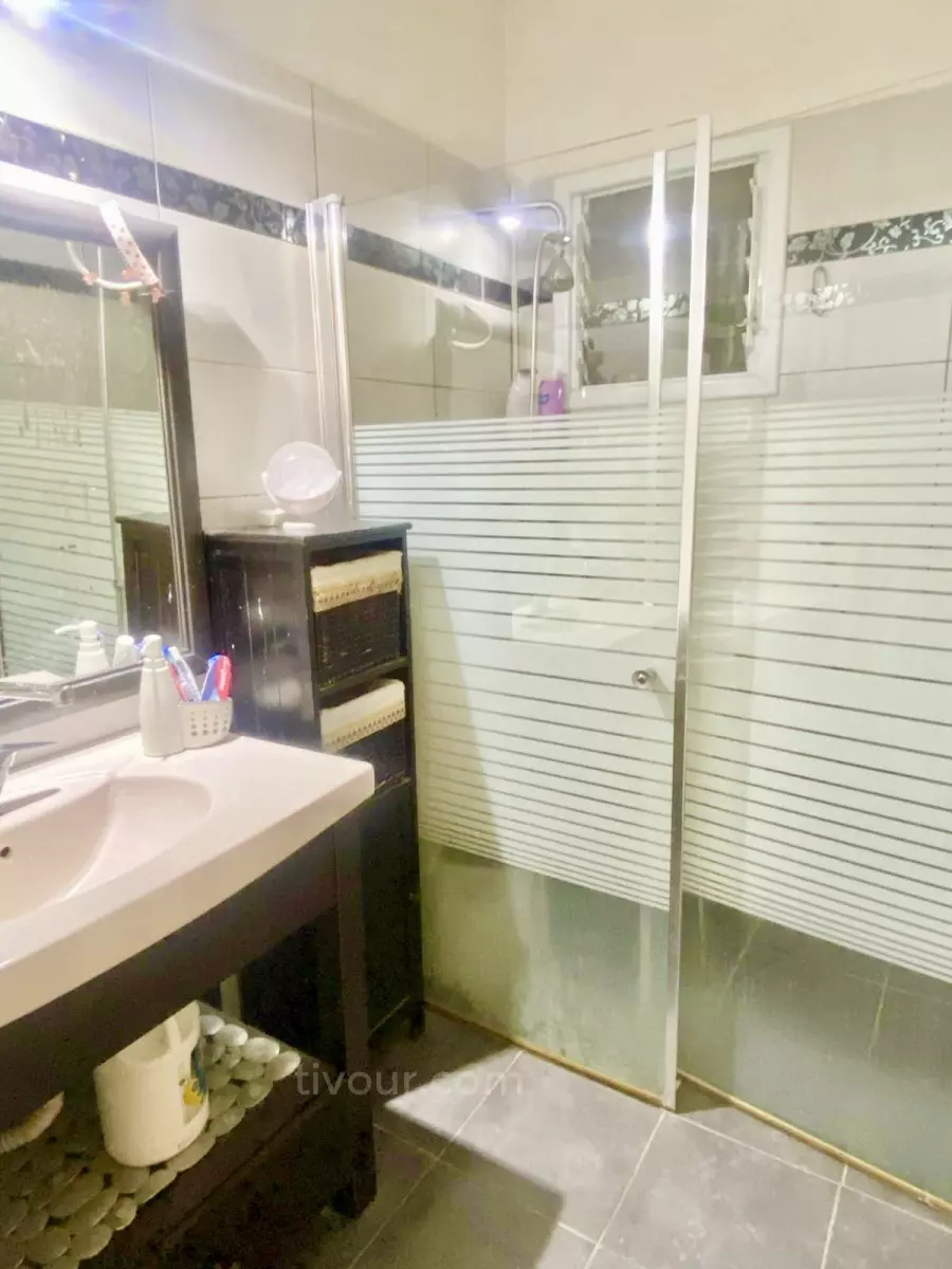 Apartamento 4 cômodos Ashdod City 210-IBL-2131