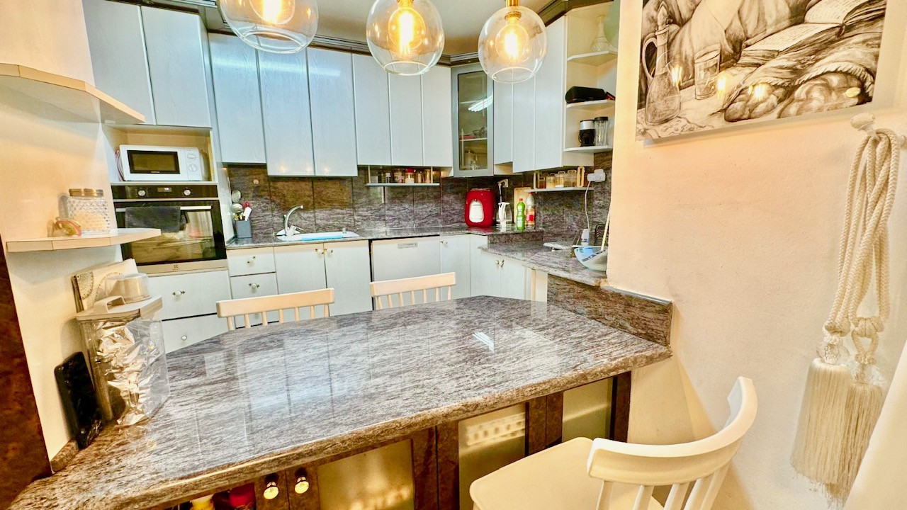 Wohnviertel A louer a ashdod appartement 5 pieces quotkineret 2quot dans un petit immeuble de 4 etages avec seulement 2 appartements par etage