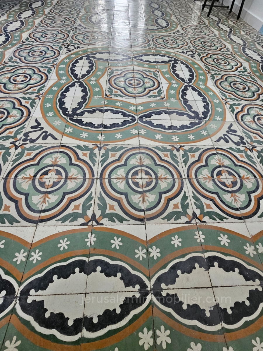 Quartier résidentiel A vendre maison arabe authentique avec sols d origine et hauts plafonds a baka - jerusalem immobilier 026786595