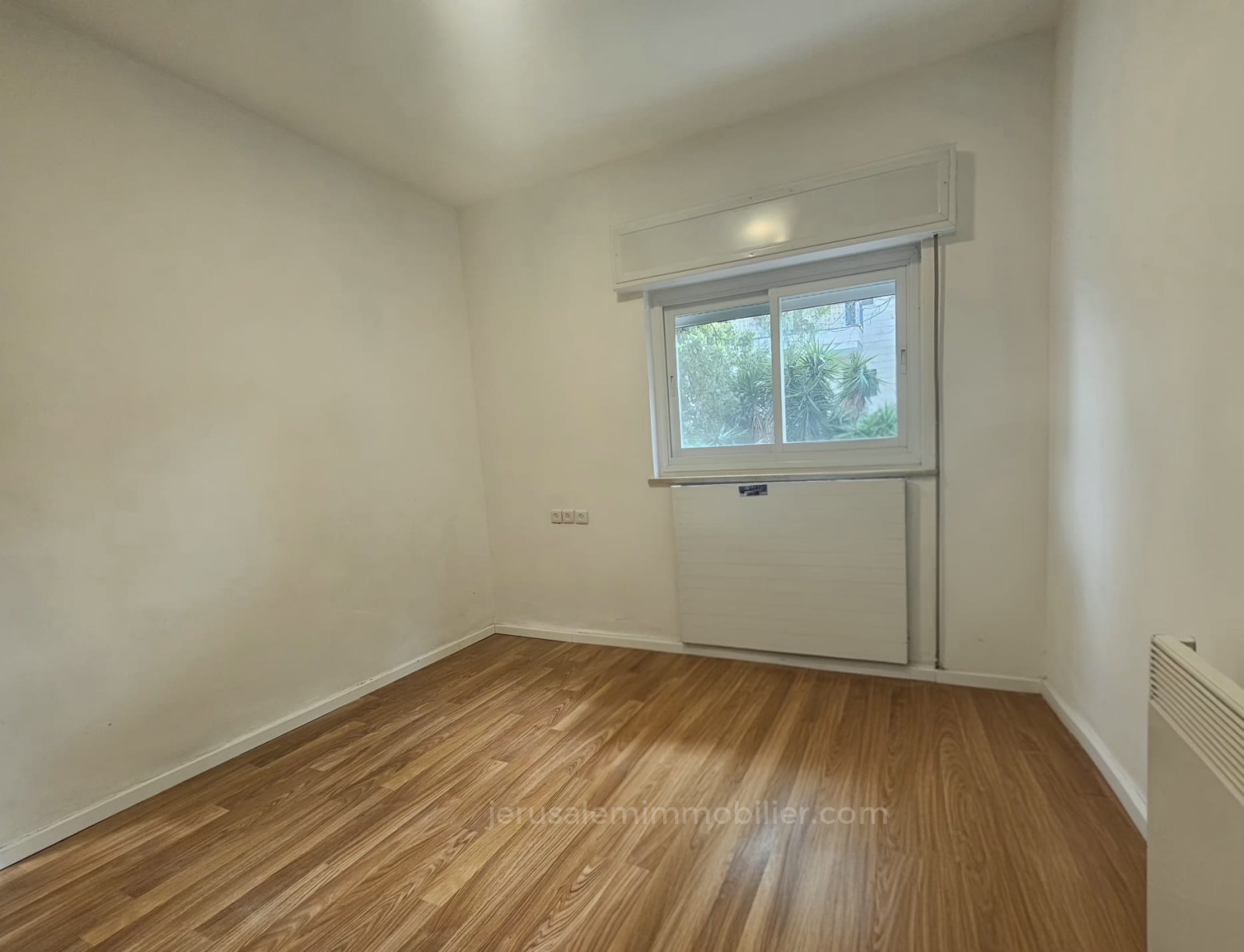 Wohnviertel A vendre appartement lumineux avec terrasse souccah a arnona jerusalem immobilier 026786595