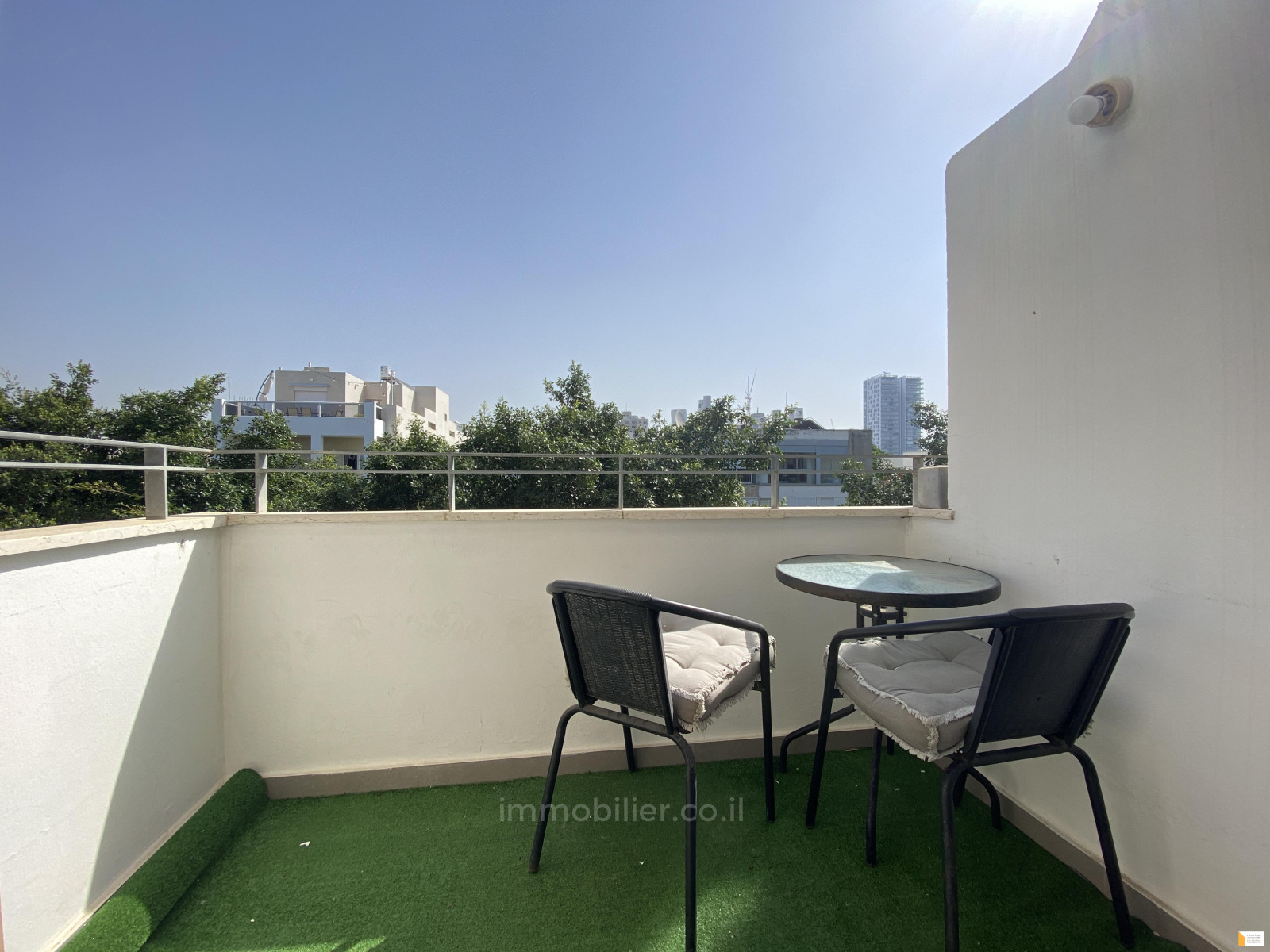 Apartment 2 Rooms Tel Aviv tel aviv 232-IBL-3733