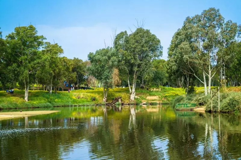 Квартира 4 комнат Tel Aviv Bavli 232-IBL-3946