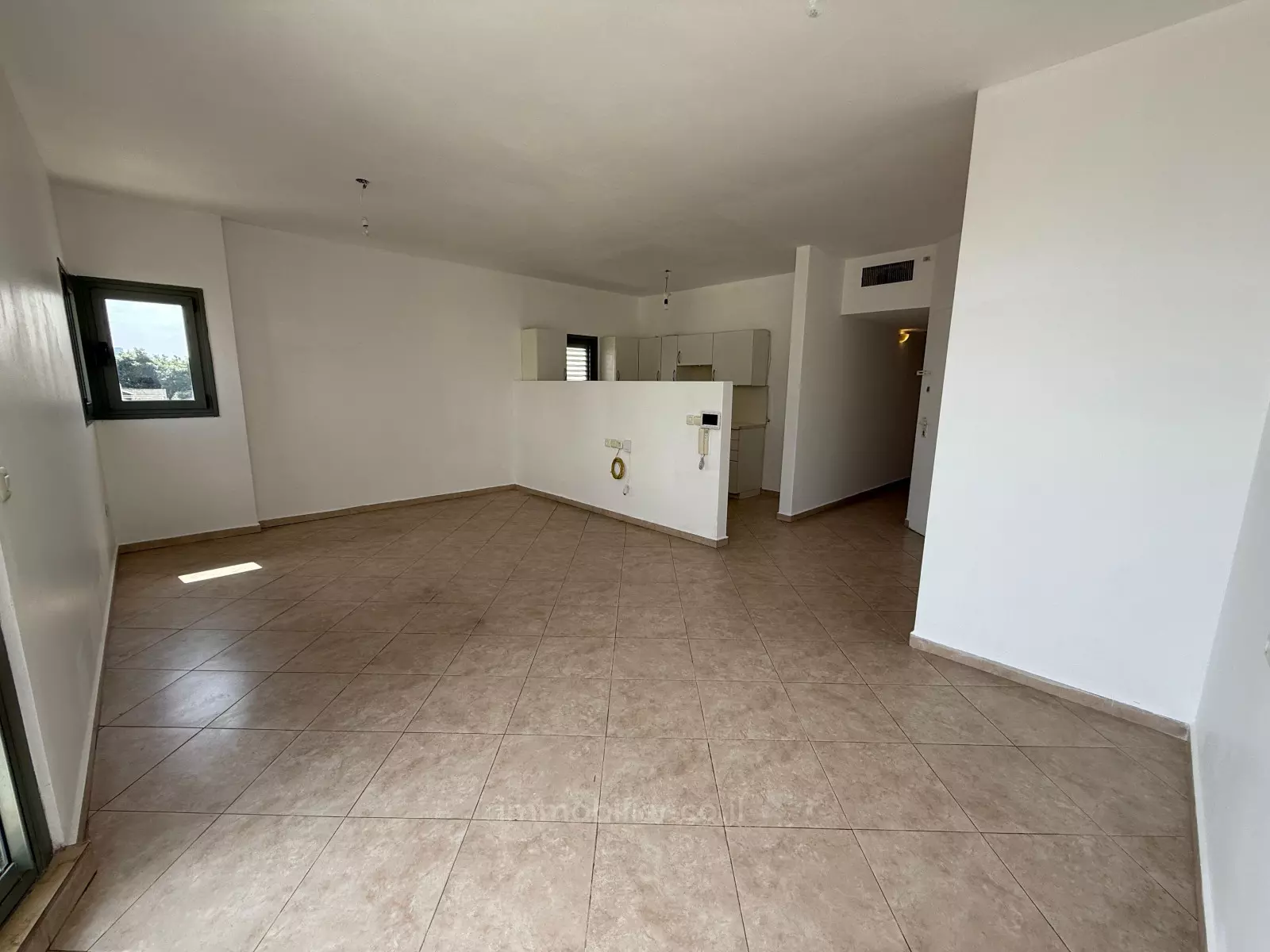 Квартира 3 комнат Tel Aviv рядом с морем 232-IBL-3980