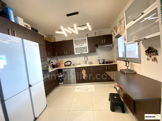 Apartamento 5 cômodos Ascalão Afridar