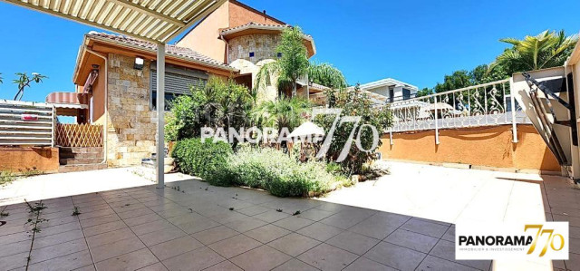 Purchase Villa Ashkelon