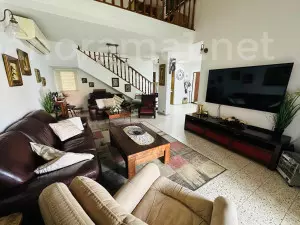 Villa 6 habitaciones Ascalón Neot