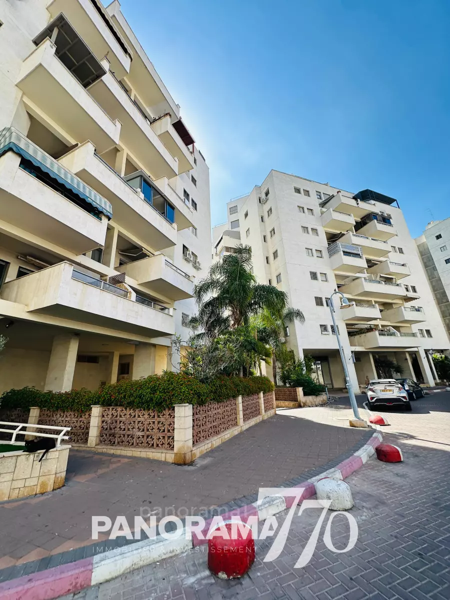 Apartment 5 rooms Ashdod City 233-IBL-1620