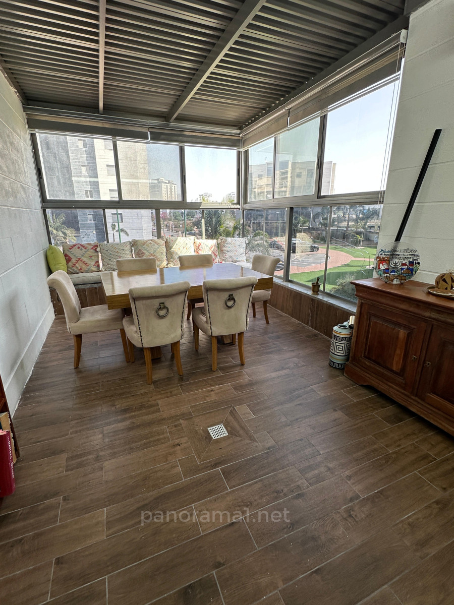 Wohnviertel Superbe 5 p a 1mn du lac