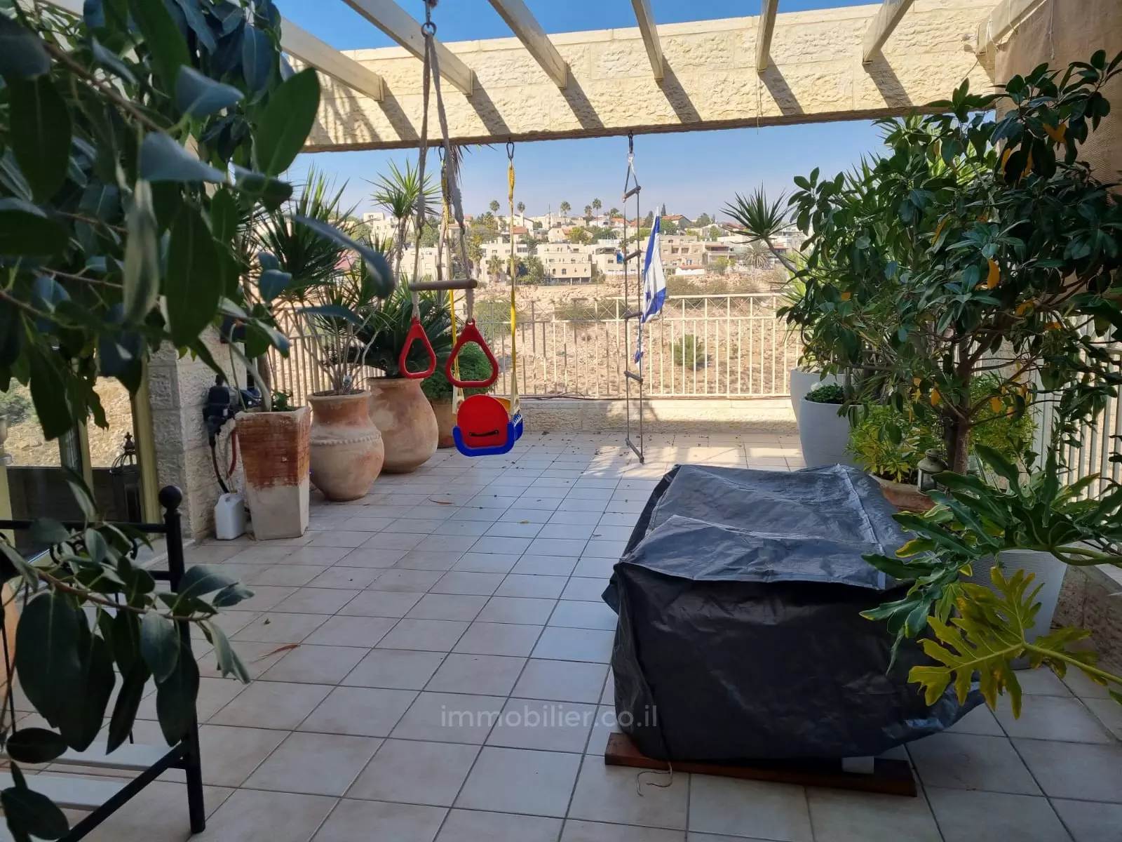 דופלקס 6 חדרים מעלה אדומים 03 245-IBL-1908