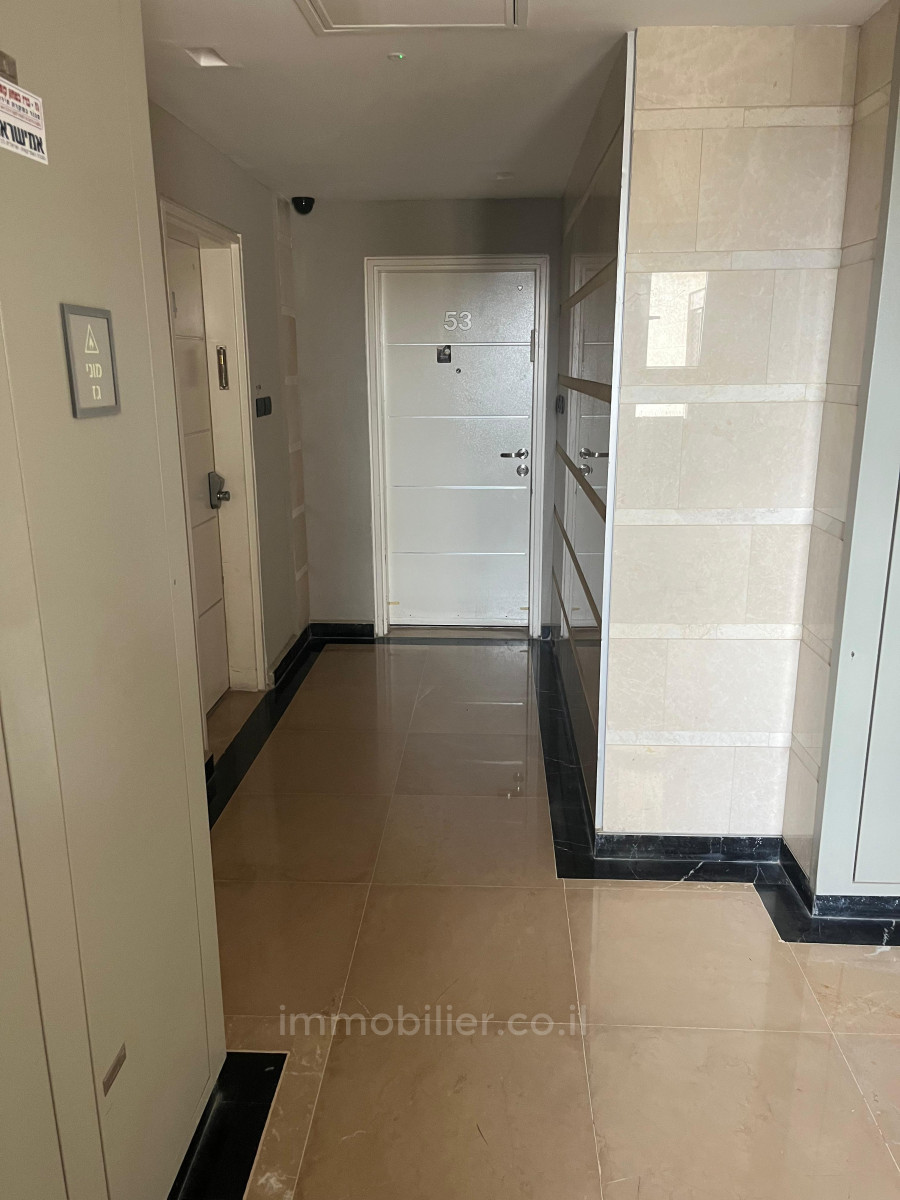 Residential quarter Appartement a vendre a arnona jerusalem