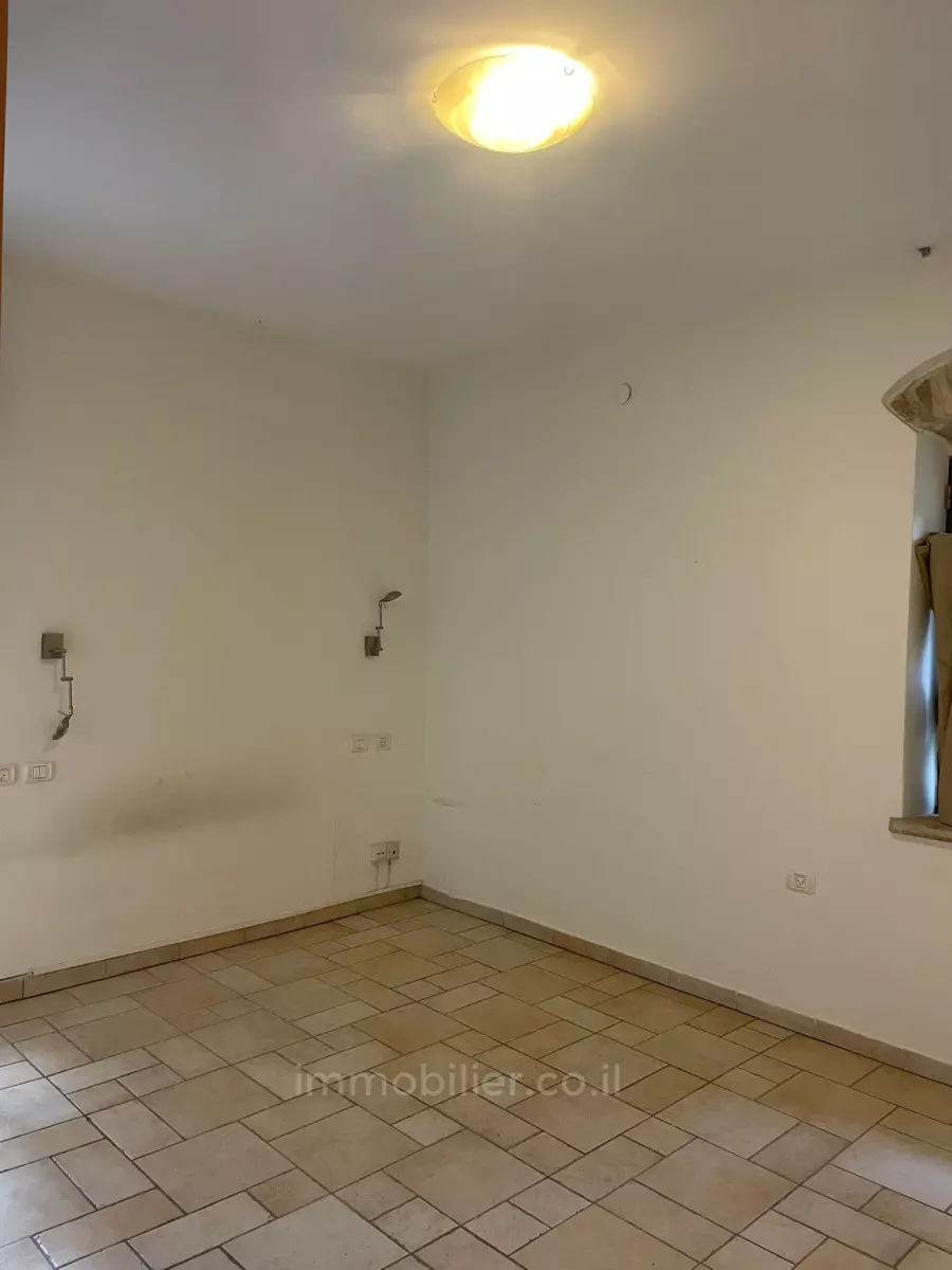 Appartamento 3 stanze Gerusalemme German Colony 245-IBL-1975