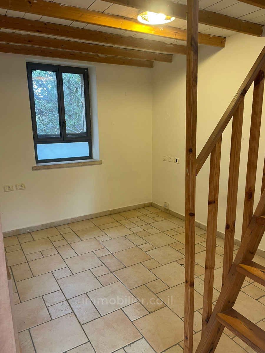 Barrio residencial Appartement a louer a jerusalem moshava germanit
