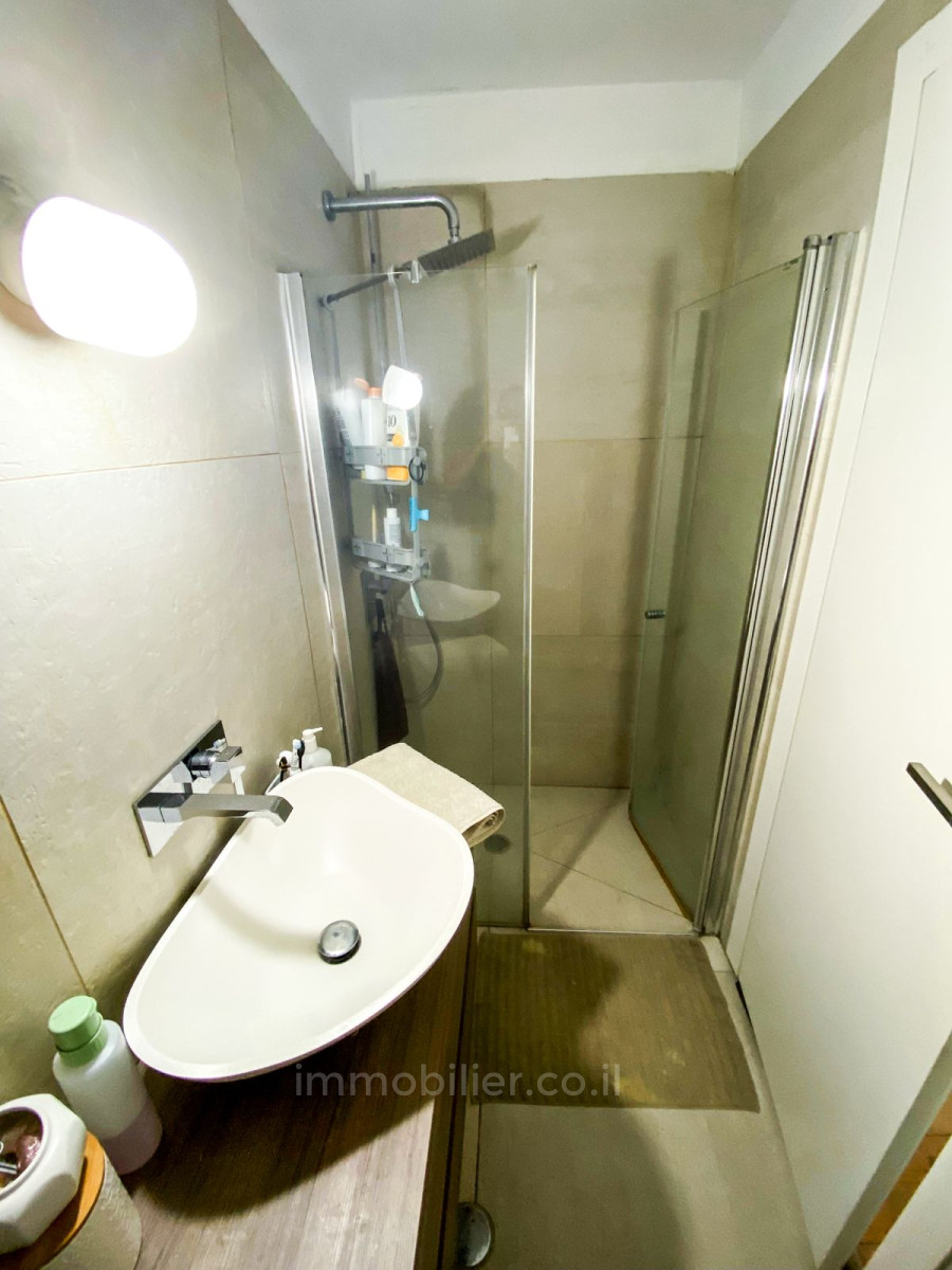 Dzielnica mieszkaniowa Appartement a vendre haneviim jerusalem