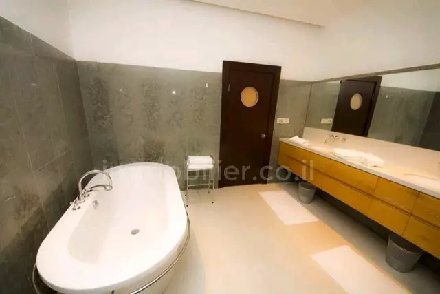 Casarão 6 cômodos Eilat Shachamon 4