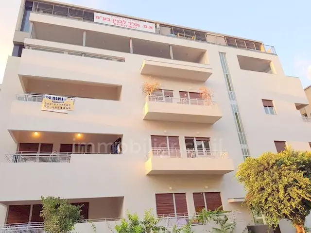 דירה 4 חדרים תל אביב רובע הים