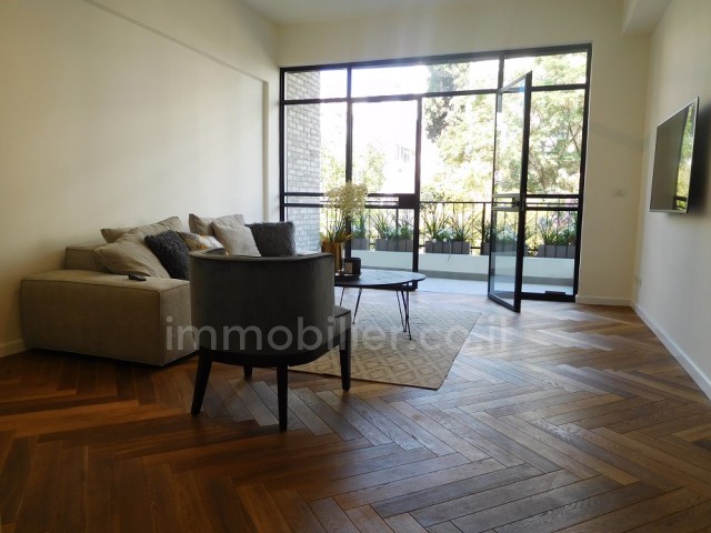 Purchase Apartment Tel Aviv