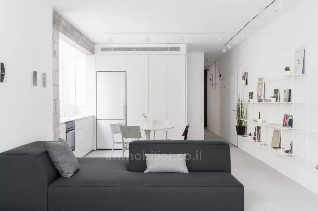 Apartment 3 rooms Tel Aviv quarter of the sea 291-IBL-676