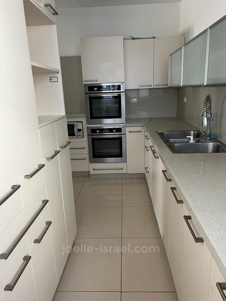 Appartamento 3 vani Netanya Centro della città 316-IBL-1646