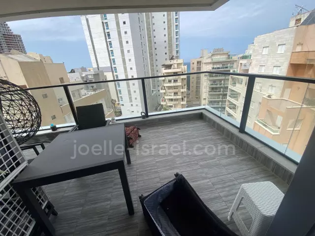 Квартира 5 комнат Netanya Kikar