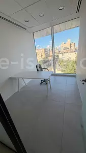 Офисные помещения 6 комнат Netanya Центр города