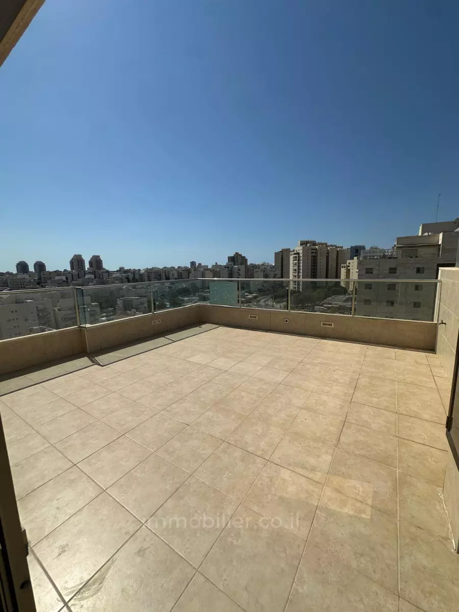 Bon emplacement,Grand,Magnifique