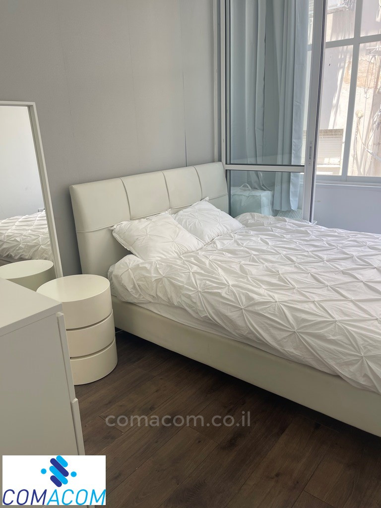 Apartment 3 Rooms Tel Aviv Dizengof 342-IBL-6217