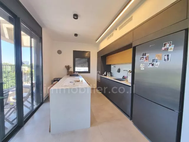 דירה 3.5 חדרים תל אביב לב תל אביב