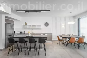 Квартира 4 комнат Tel Aviv Центр города