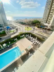 דירה 4 חדרים נתניה נת 600