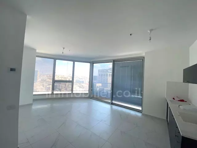 Квартира 4 комнат Tel Aviv Sarona 342-IBL-6900