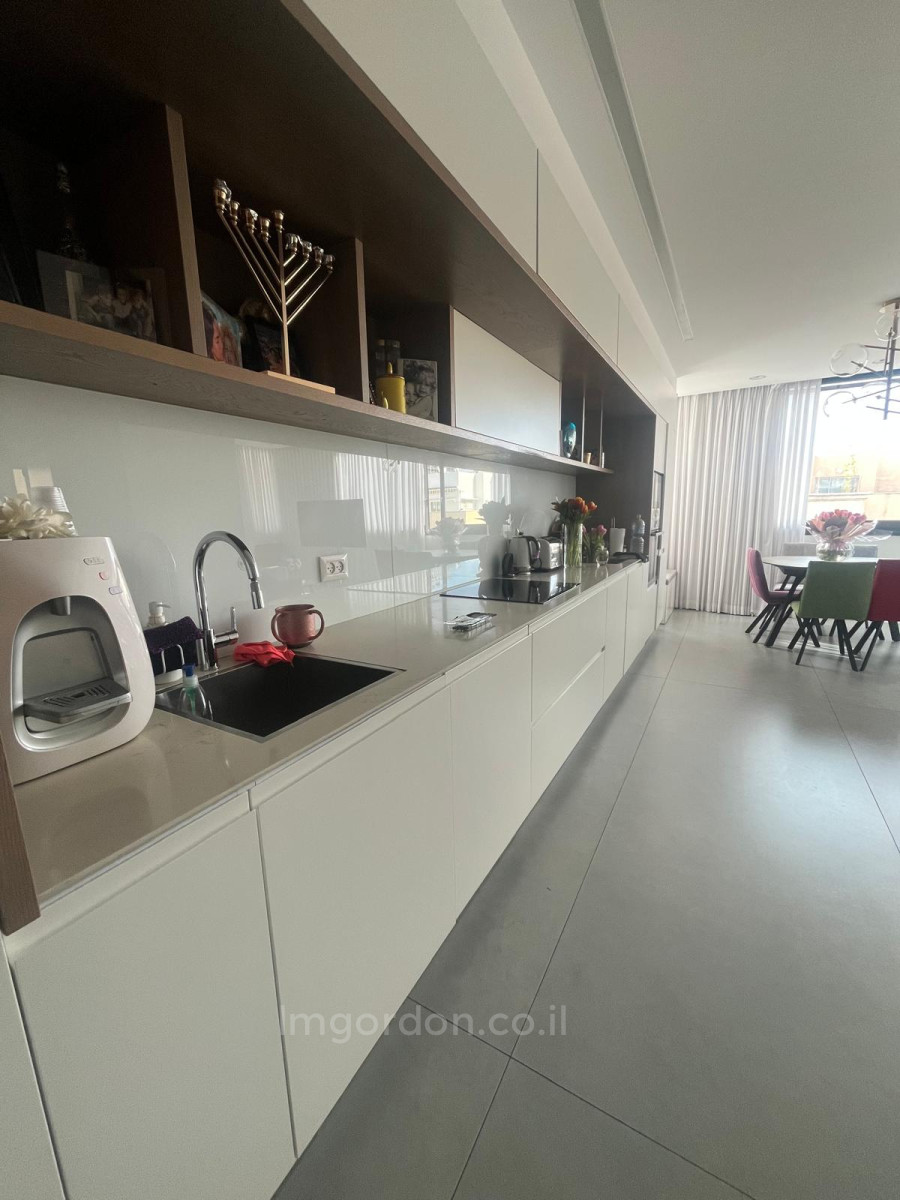 Wohnviertel Appartement en duplex de 3 pieces