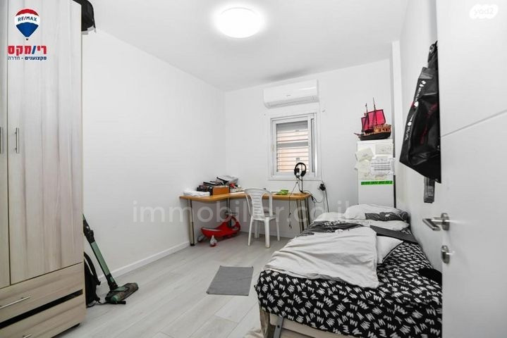 Apartment 4.5 Rooms Hadera City center 379-IBL-307