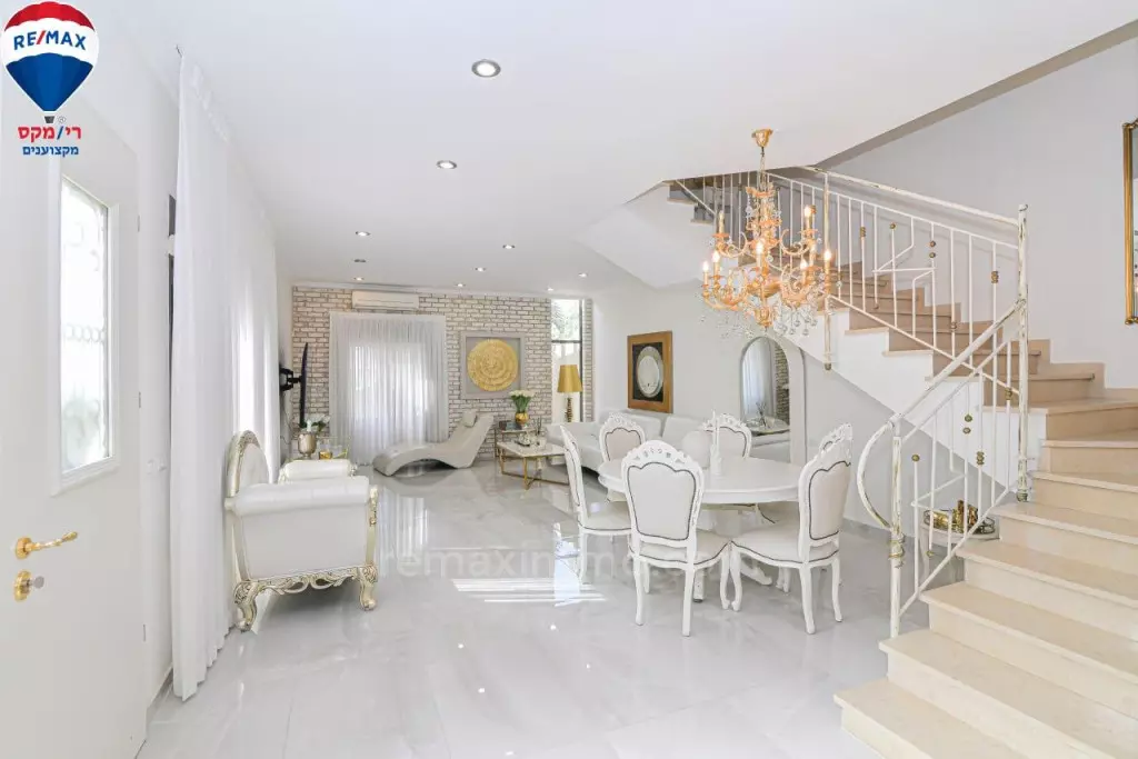 Villetta 5 stanze Hadera Distretto HaOtssar 379-IBL-433