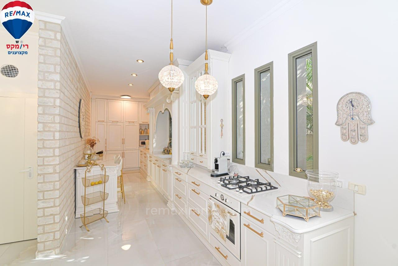 Жилой квартал Tournez la cle brossez vous les dents et dormez