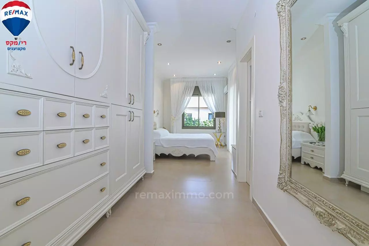 Villetta 5 stanze Hadera Distretto HaOtssar 379-IBL-433