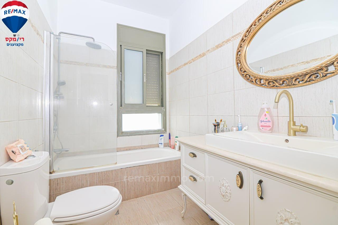 Жилой квартал Tournez la cle brossez vous les dents et dormez