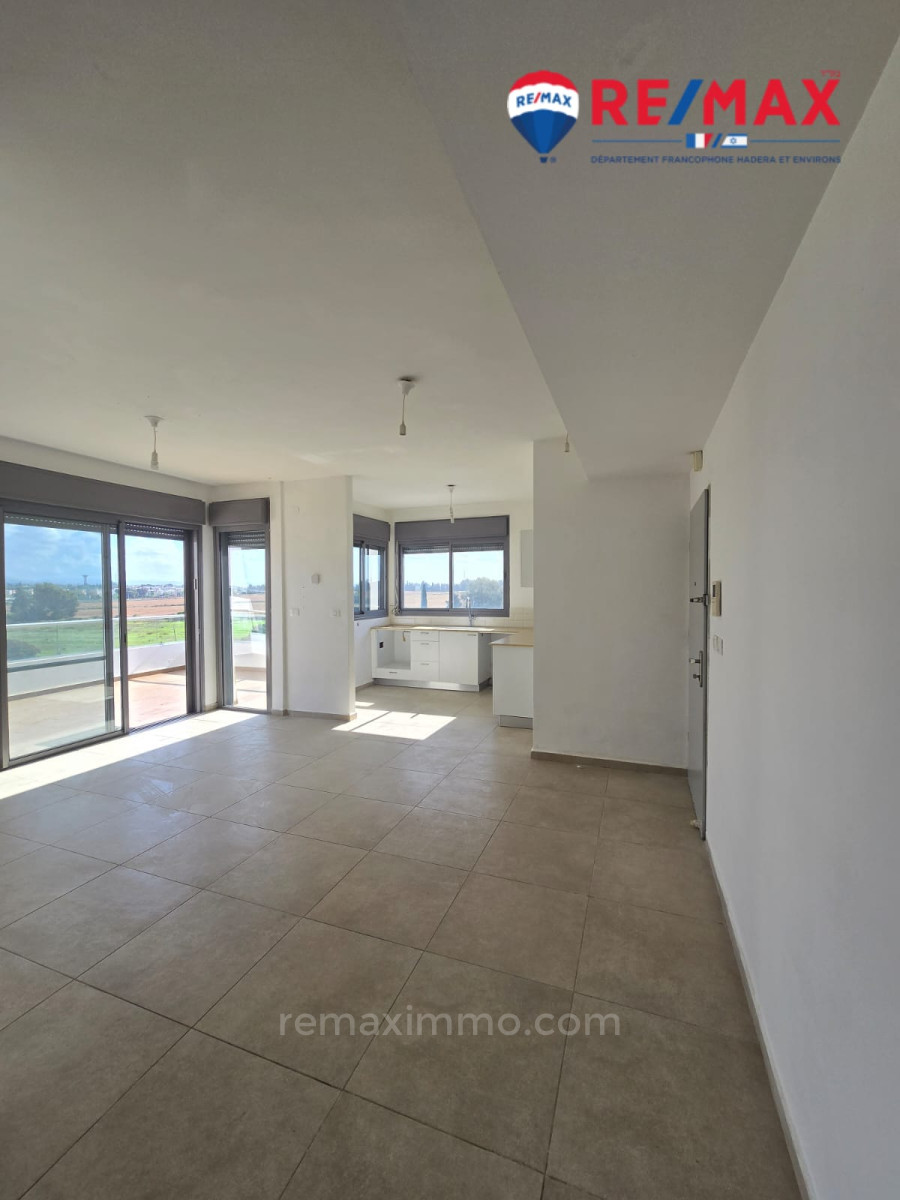 Wohnviertel Sans hesiter la meilleure affaire du moment au park un appartement de 4 1 pieces cave grande terrasse souccah dans un superbe immeuble au sein du quartier park