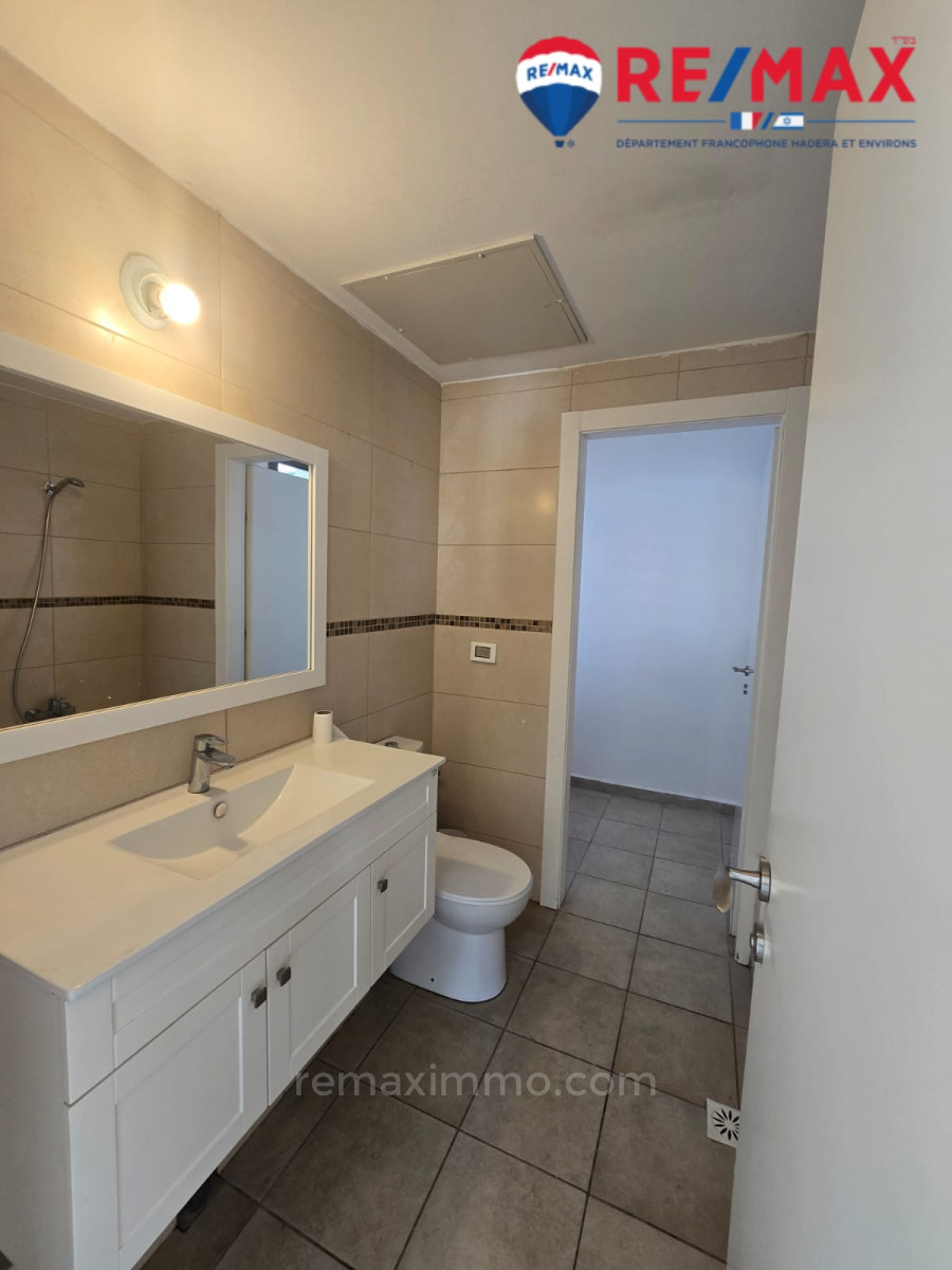 Wohnquartier Sans hesiter la meilleure affaire du moment au park un appartement de 4 1 pieces cave grande terrasse souccah dans un superbe immeuble au sein du quartier park