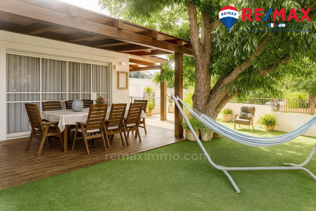 Wohnviertel Une exclusivite exceptionnelle une splendide maison de plain pied au centre ville et au calme