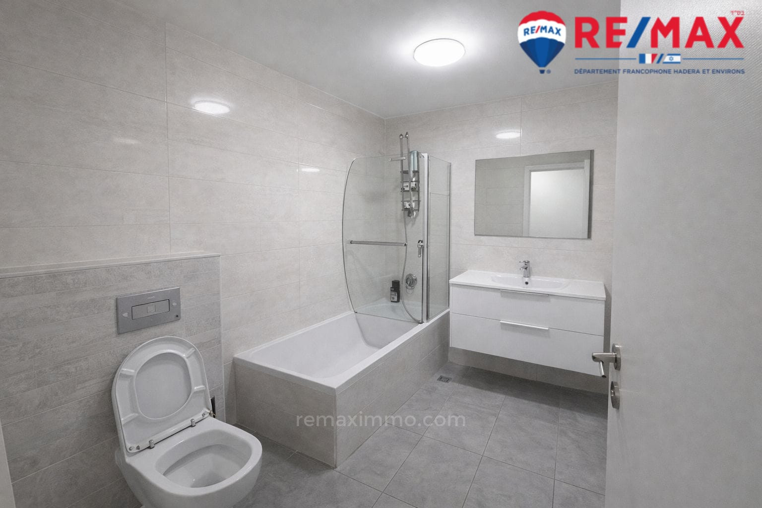 Barrio residencial Stop affaire vous voulez faire un excellent investissement a hadera acquerir un bien avec une forte demande locative ne cherchez plus le voila