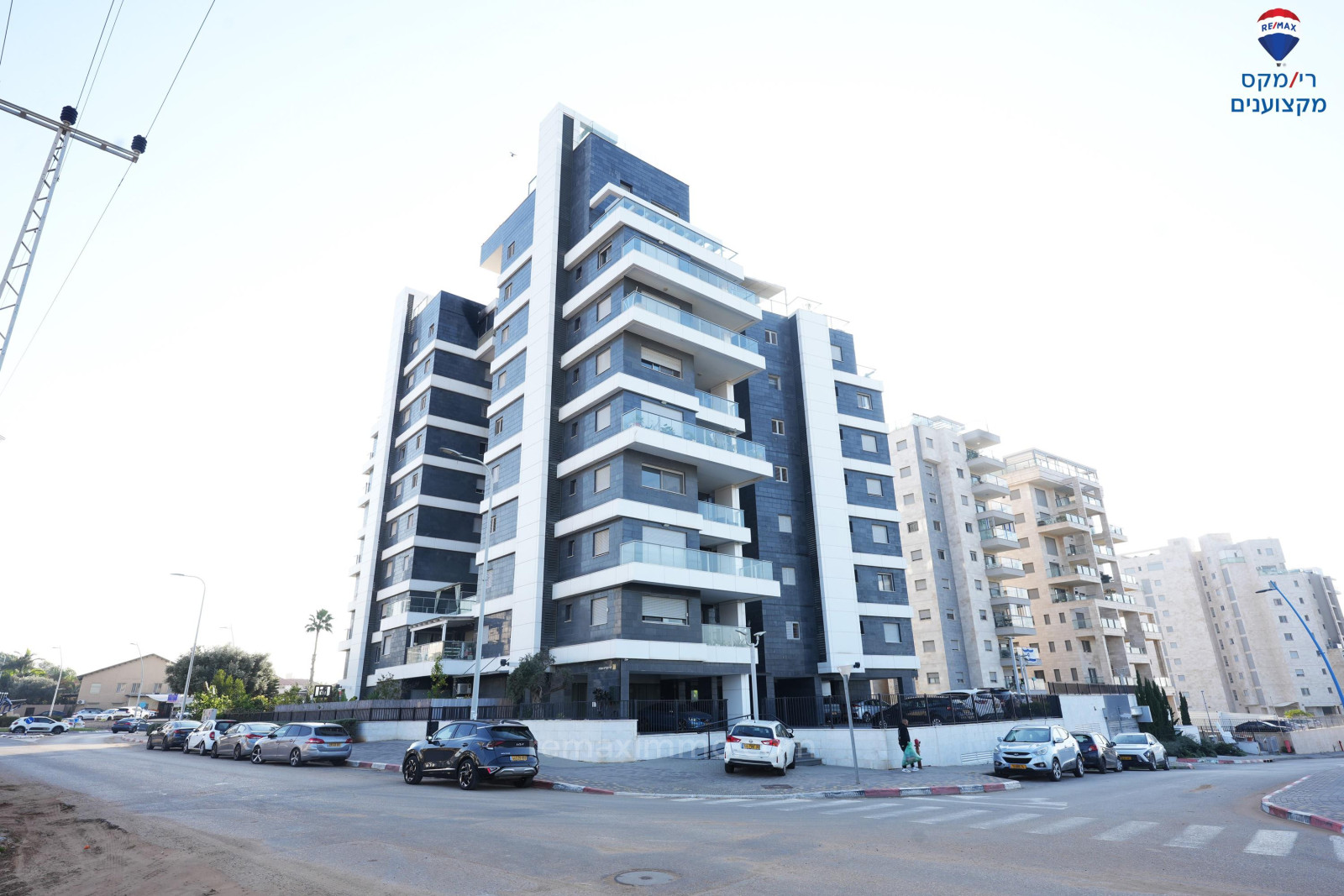 Barrio residencial Un duplex de 3 pieces somptueux en bord de mer avec votre piscine privee