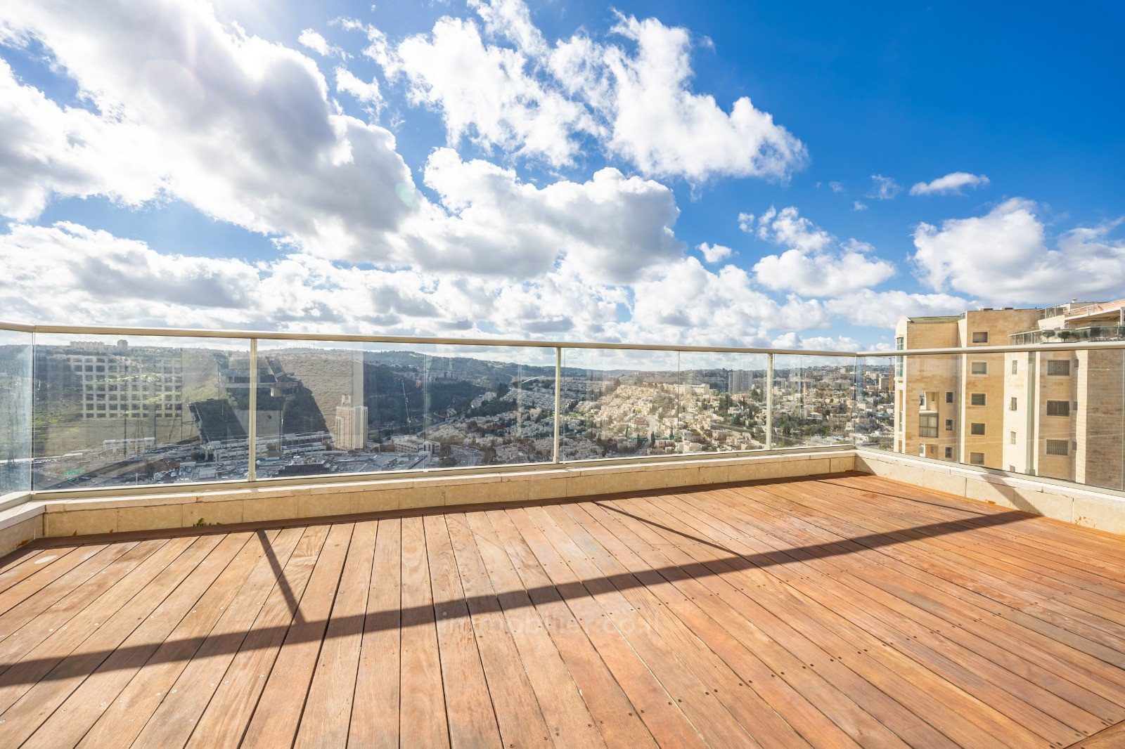 Residential quarter Magnifique penthouse avec immenses terrasses