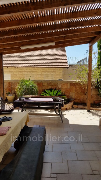 Villa 10 Rooms Jerusalem Ramat Sharet 427-IBL-365