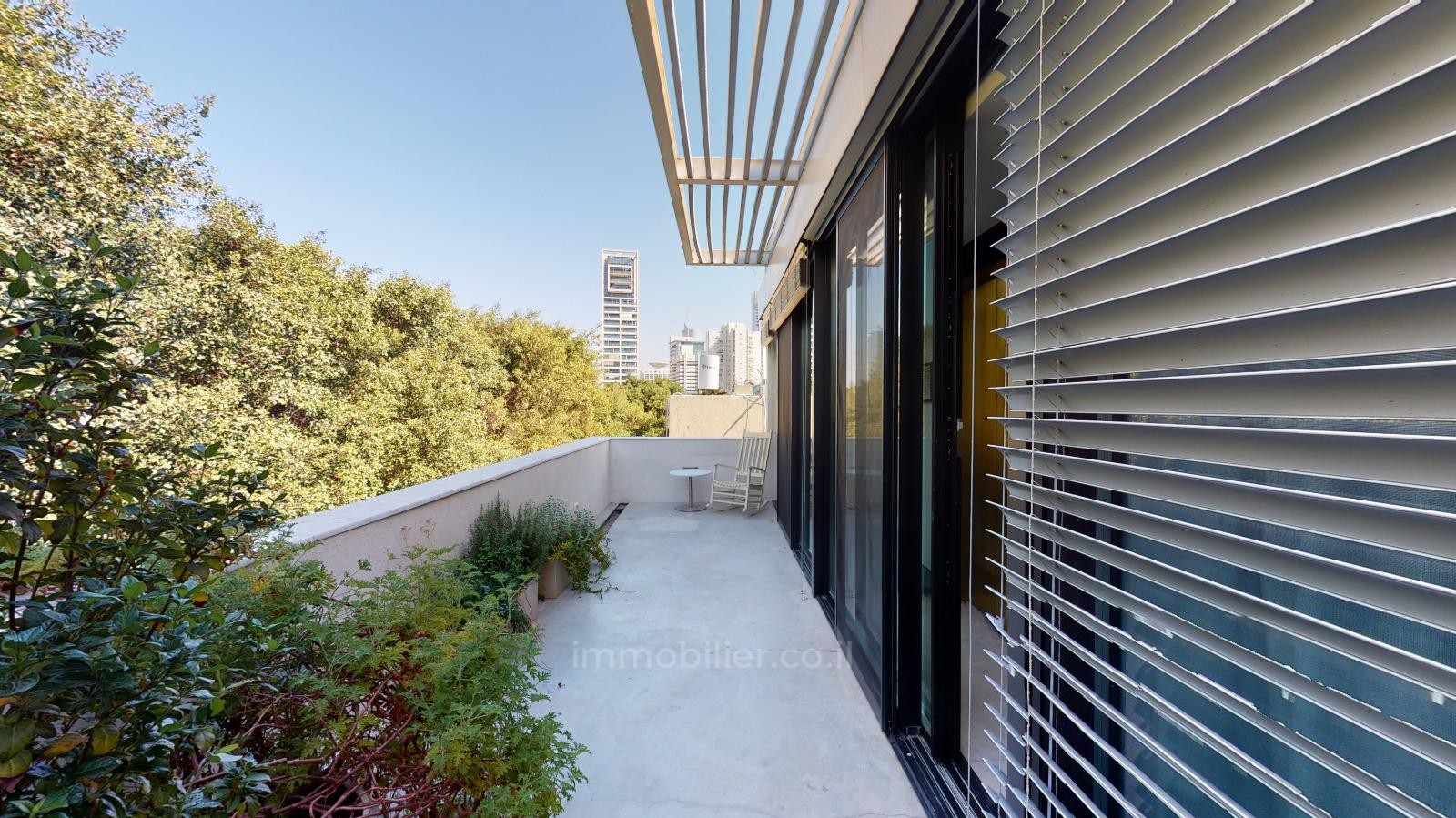 Penthouse 3.5 habitaciones  Tel Aviv Centro de la ciudad 457-IBL-1082