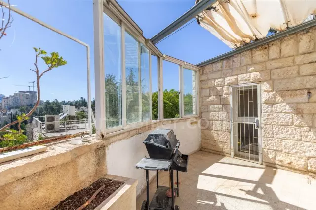 דירה 5 חדרים ירושלים רמת שרת