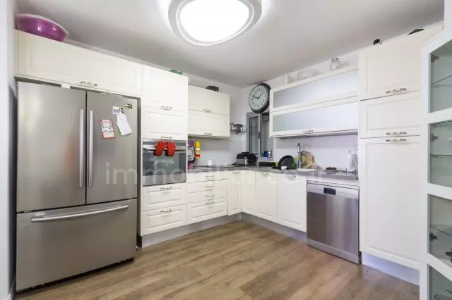 Apartment 5 rooms Jerusalem Har Homa