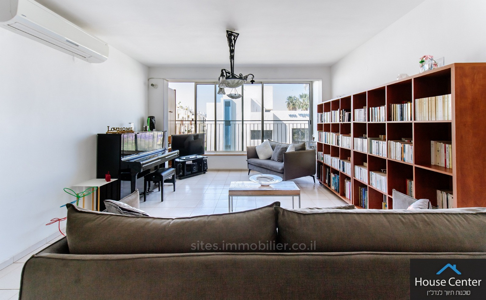 Apartment 5 Rooms Tel Aviv Bazel 457-IBL-1181