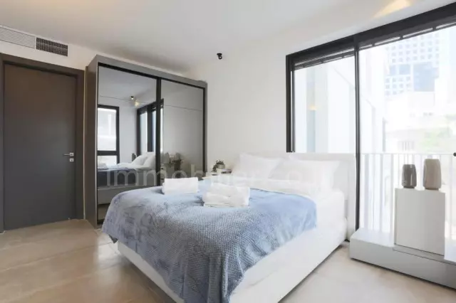 Apartamento 3 cômodos Tel Aviv Primeira linha de mar