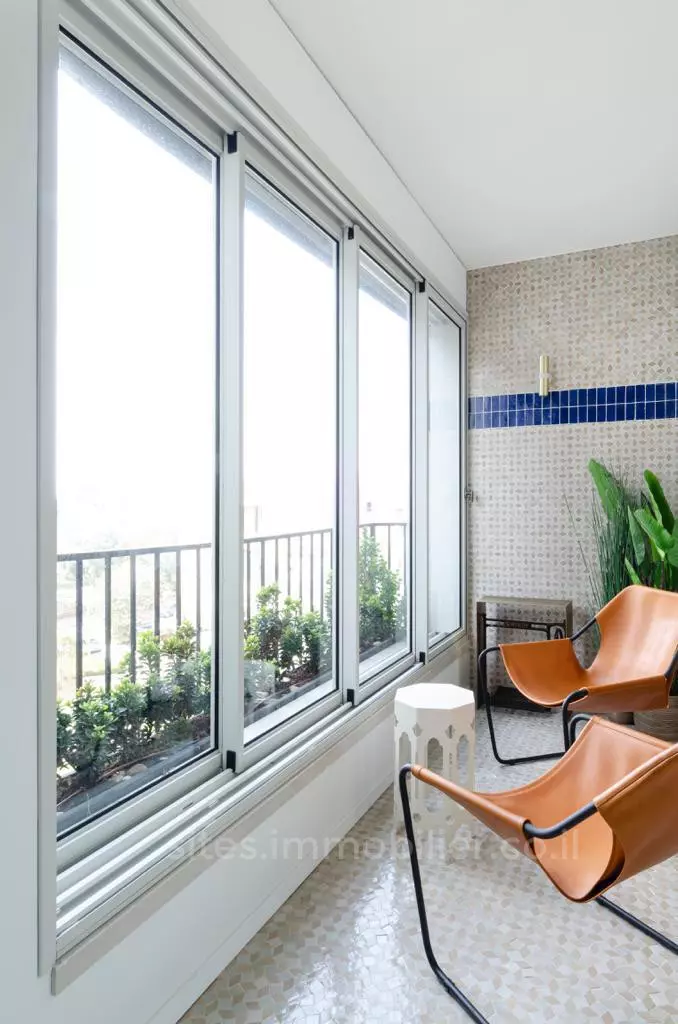 Appartamento 4 stanze Tel Aviv Kikar Hamedina 457-IBL-1227